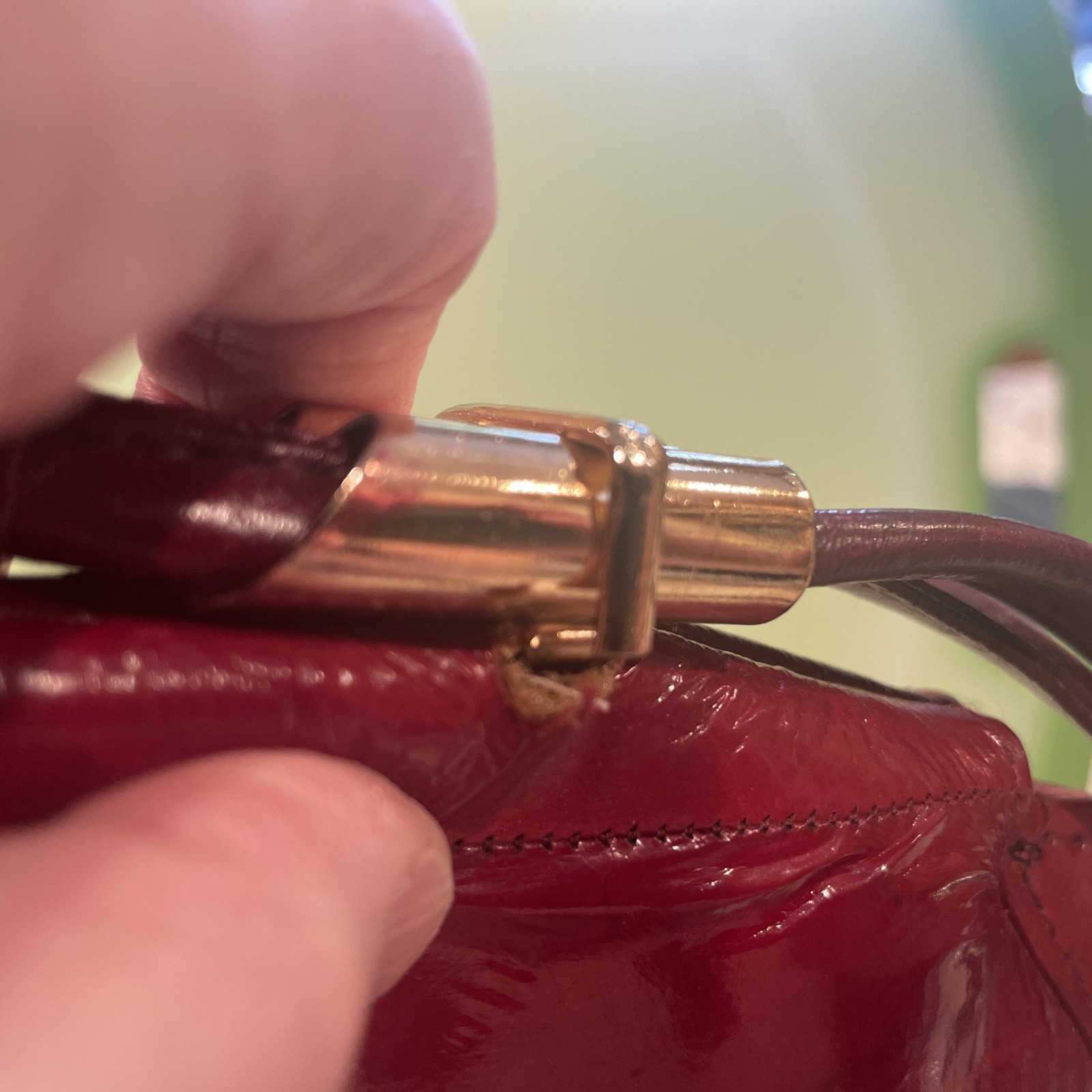 Genuine Eel Skin Shoulder Purse Vintage Handbag Burgundy 8 3/4 In H 12 In W