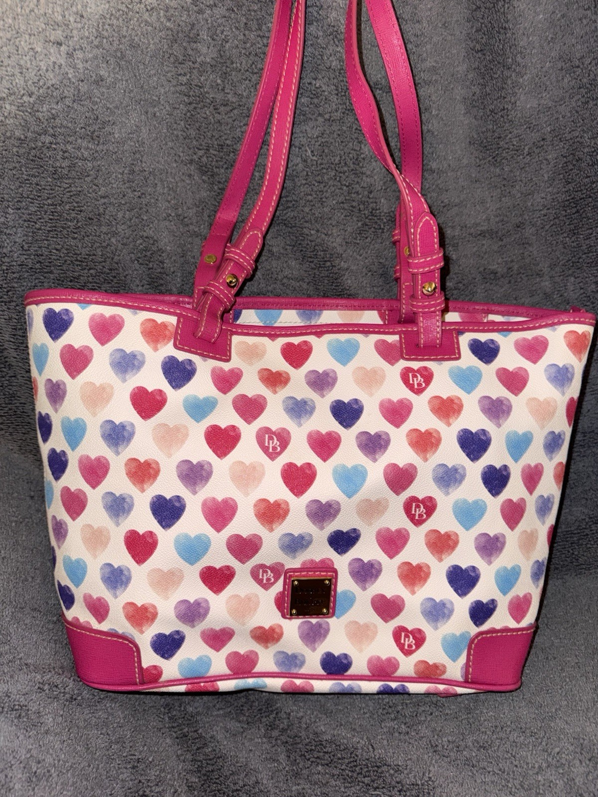 Dooney & Bourke Small Leisure Shopper Hearts Tote