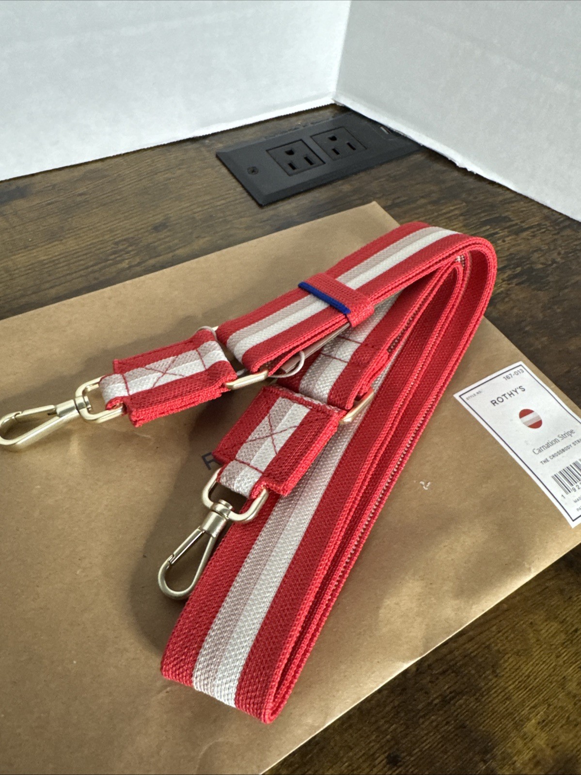 NEW Rothy’s The Crossbody Strap Carnation Stripe Rare Style 167-013 Corral Pink