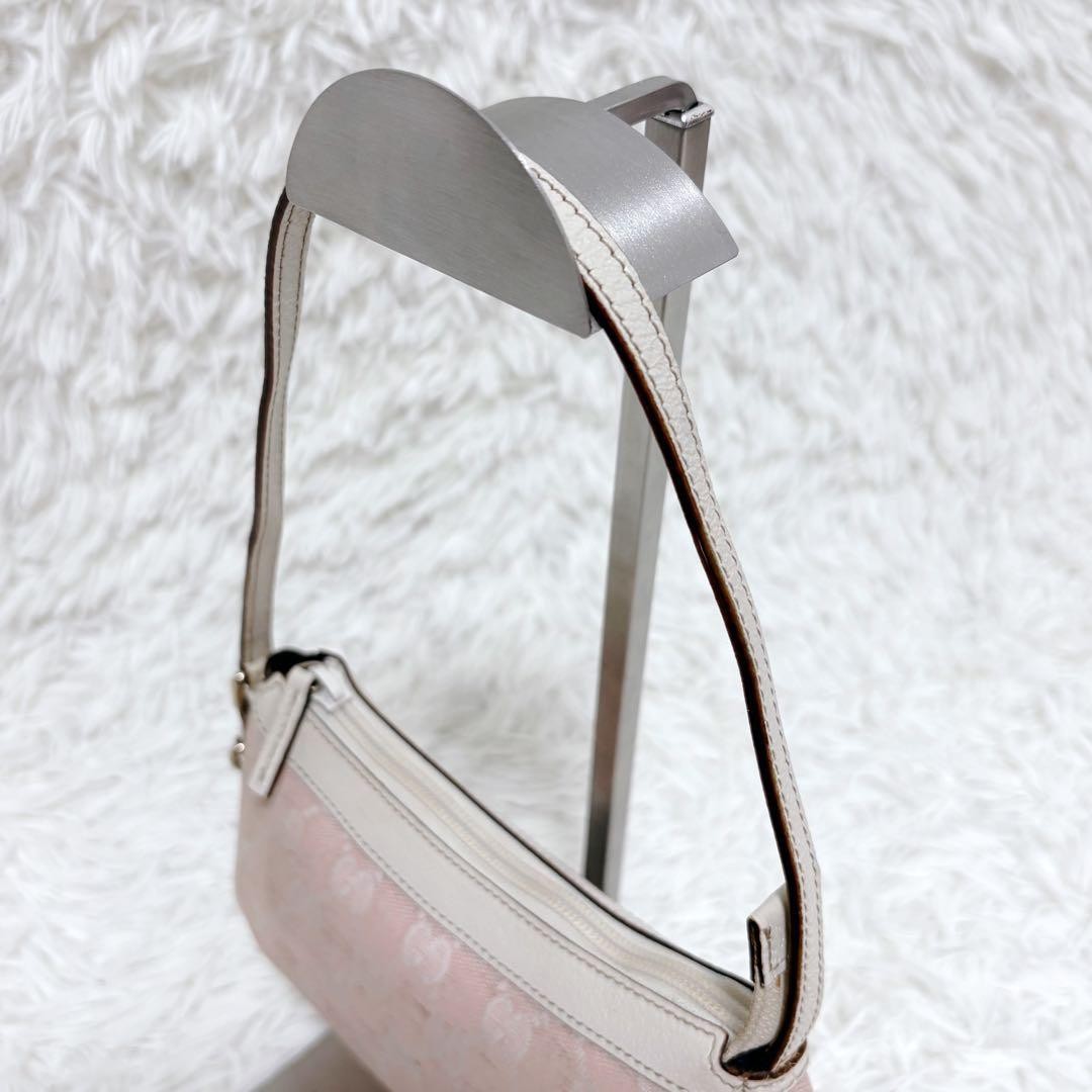 GUCCI Accessory Pouch One-Shoulder Bag GG Canvas leather Charm Pink casual women