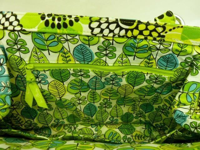 Vera Bradley~Spring Retro Floral~2 Strap Lime’s Up Frame Magnetic Shoulder Bag