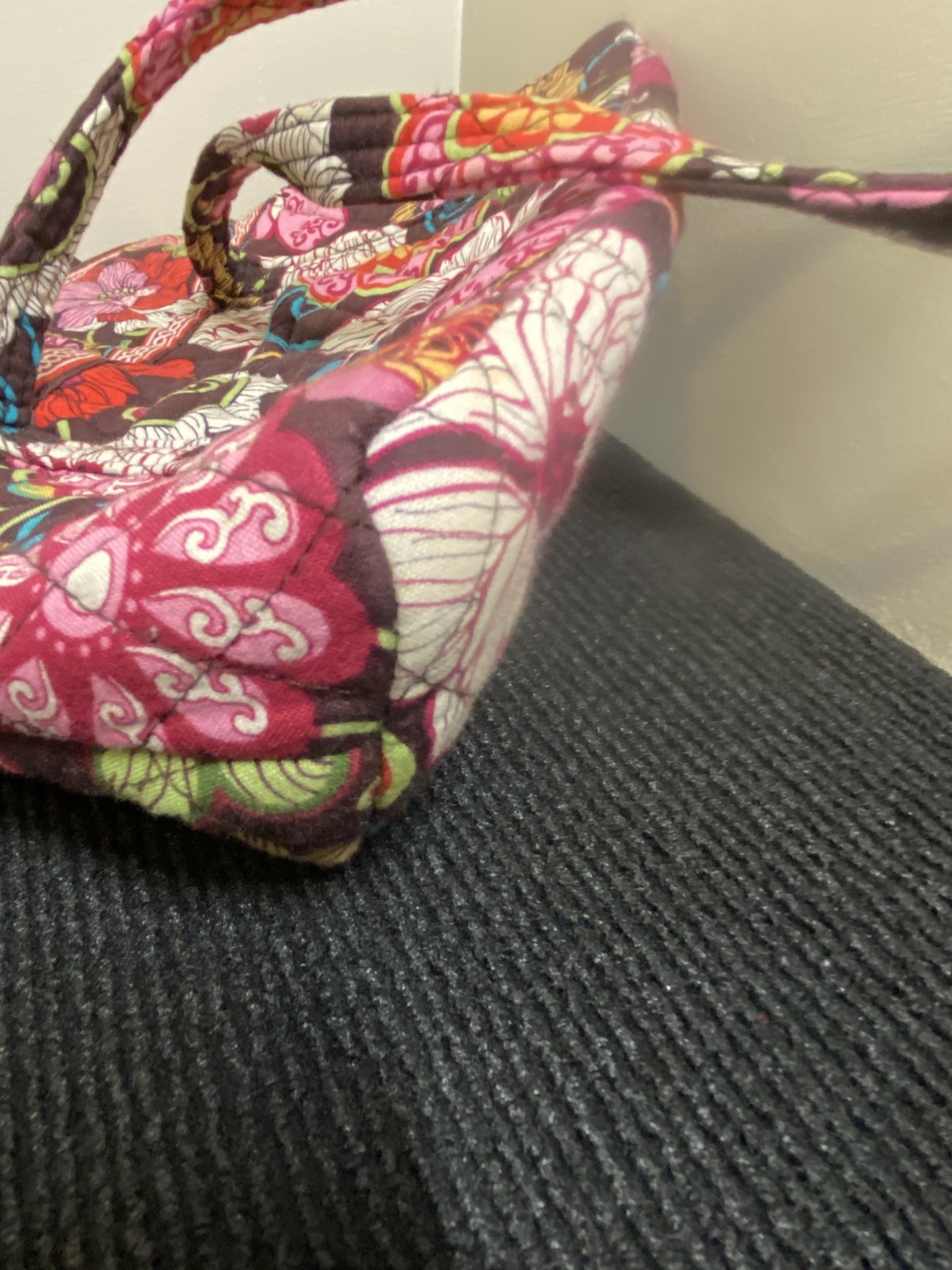 4 PCS! Vera Bradley Mod Floral Pink Tic Tac Tote, Belt, Little Betsy, Book Cover