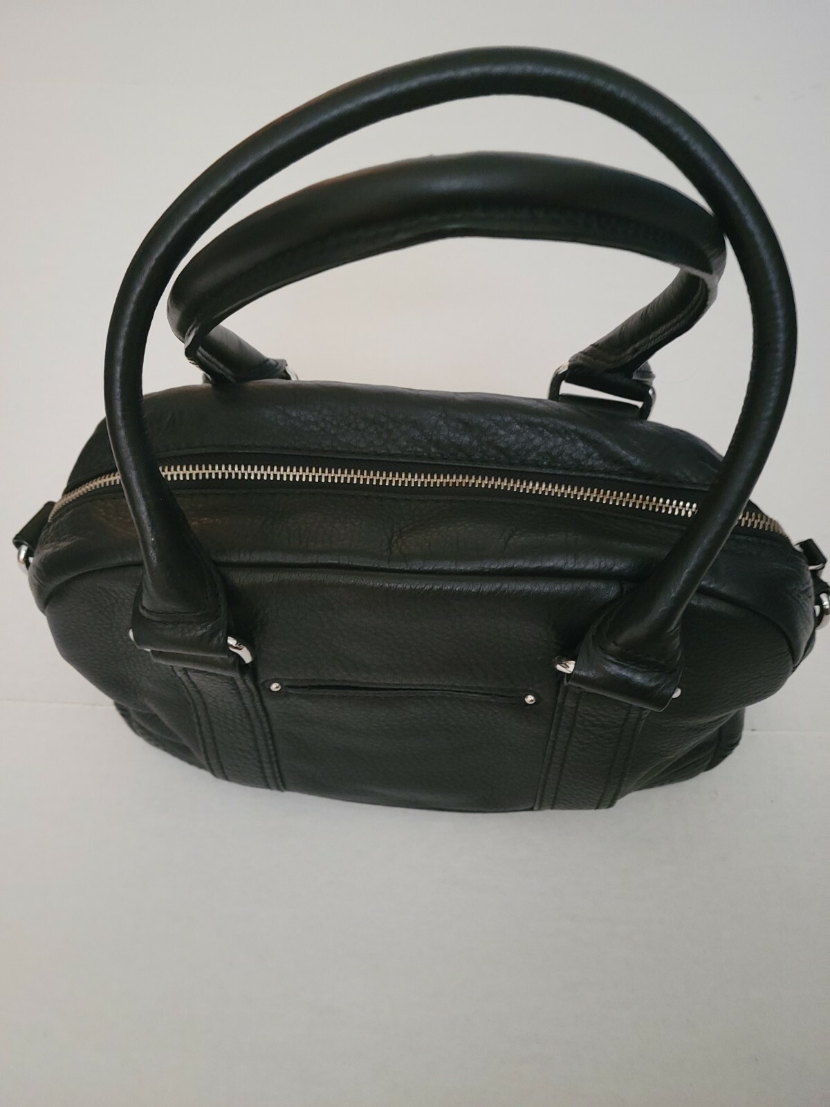calvin klein Women Purse Pre owned Black. Size: 14.5 in tall by 9 in width
