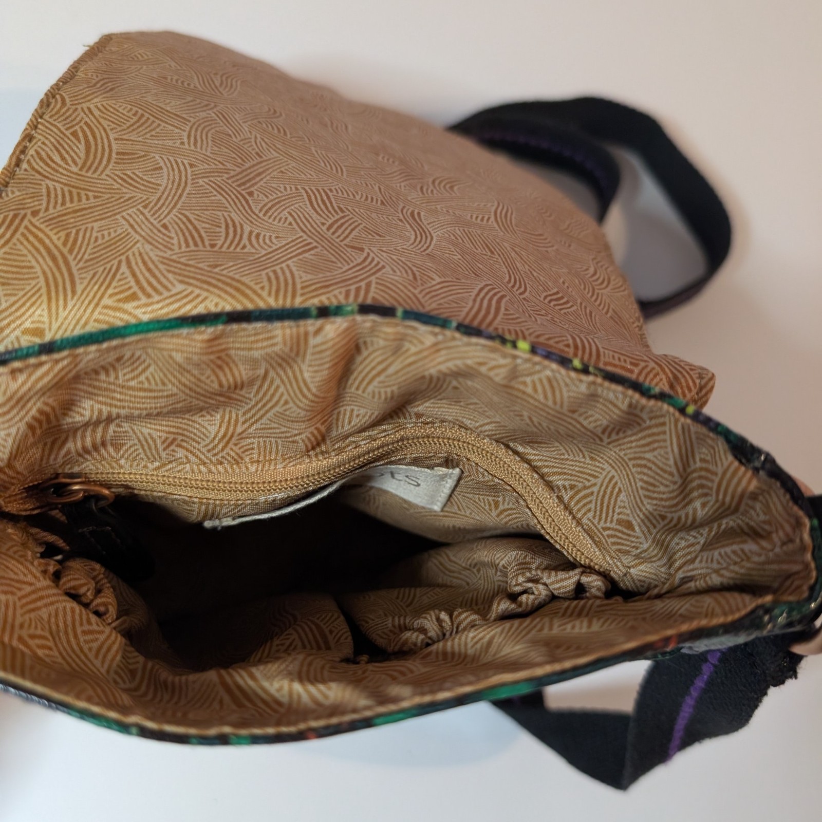 The Sak Sakroots Artist Flap Messenger Crossbody Bag Purse, Jungle Floral Print