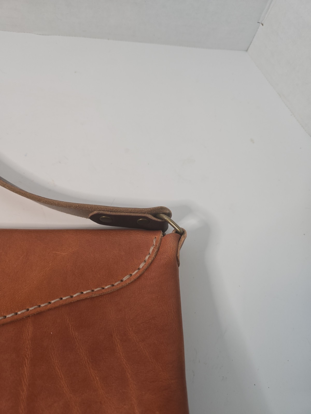 Range Leather Co. Full‑Grain Leather Crossbody Purse Wyoming Made Brown Dust Bag