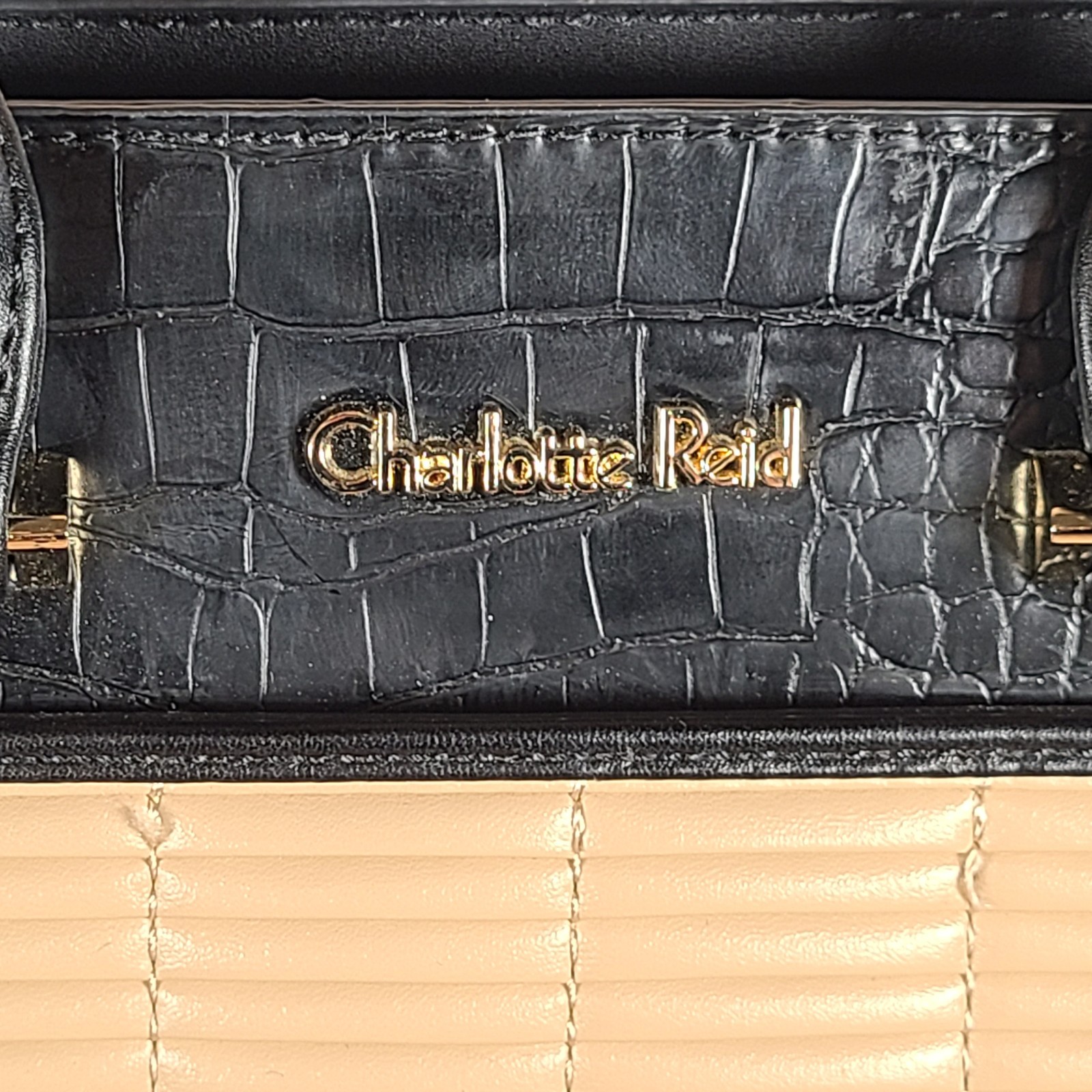 Charlotte Reid London Black & Beige Fluted Shoulder or Cross Body Bag Purse EUC