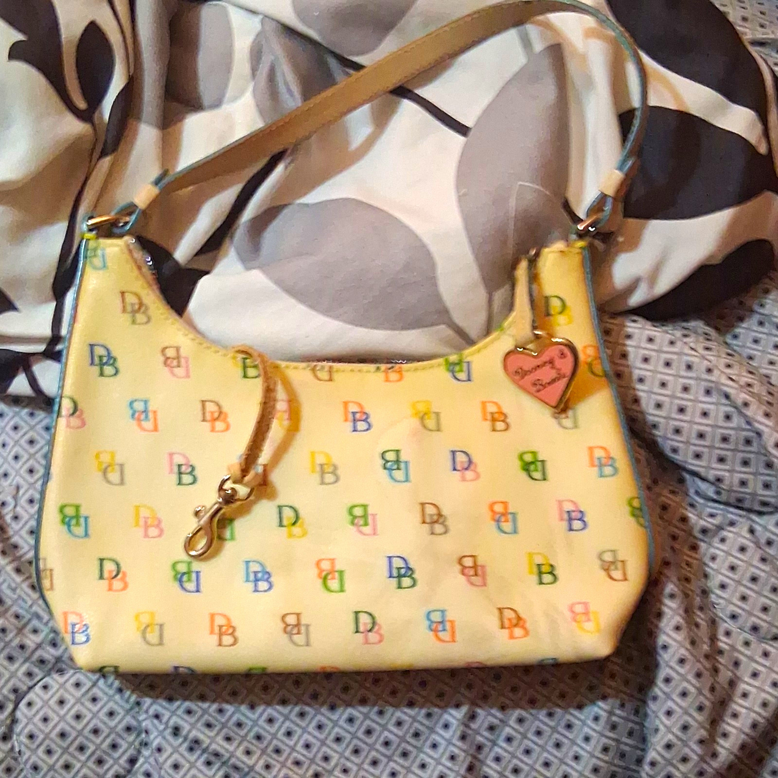 Dooney & Bourke Logo Shoulder Bag Zip Gold Hardware Tan Strap Bag Charm