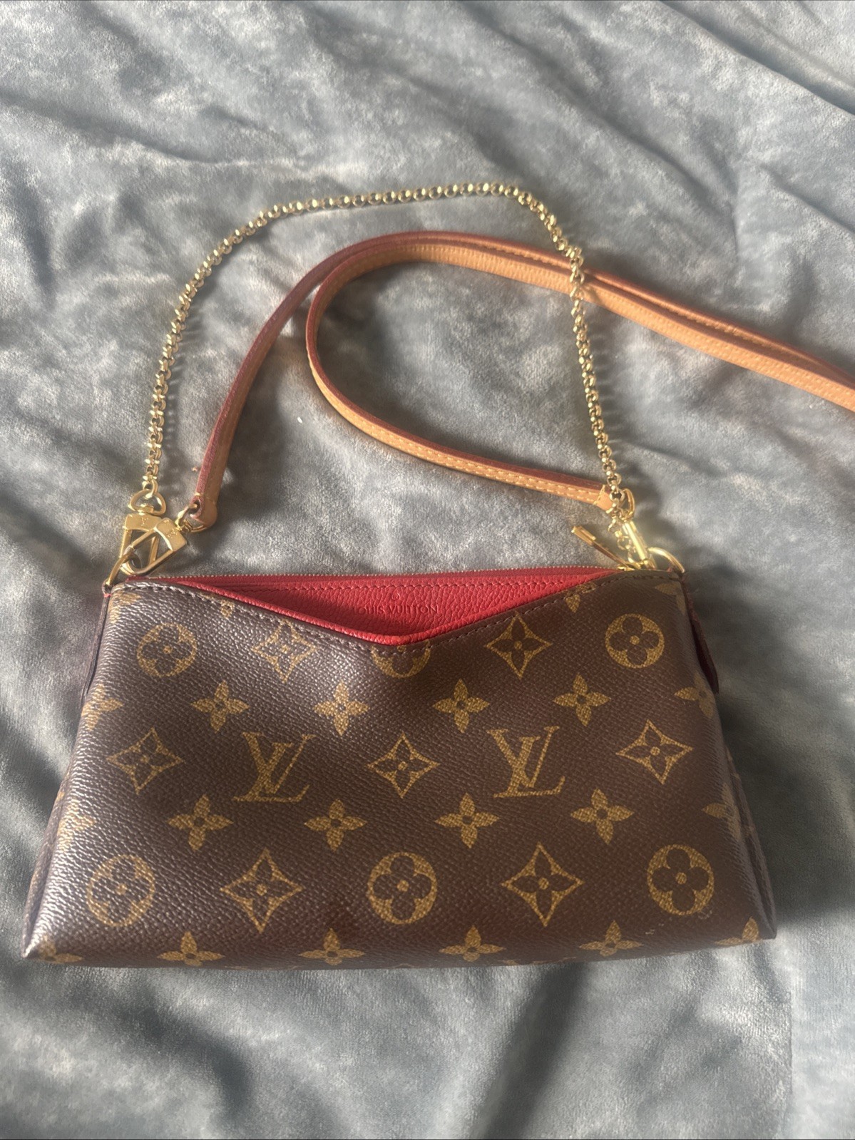 Louis Vuitton Clutch 2 way Shoulder Bag