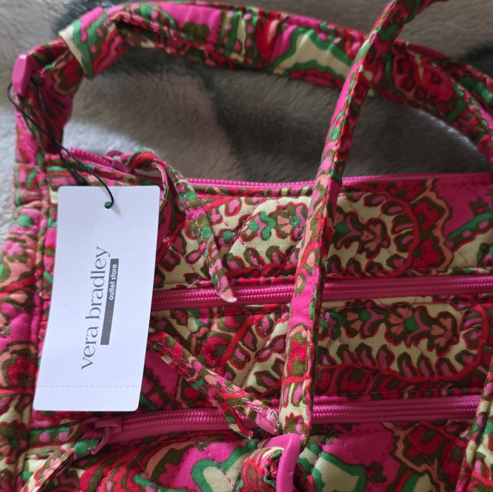 Vera Bradley Pink Green Beige Paisley Shoulder Bag Zip Top Detachable Strap