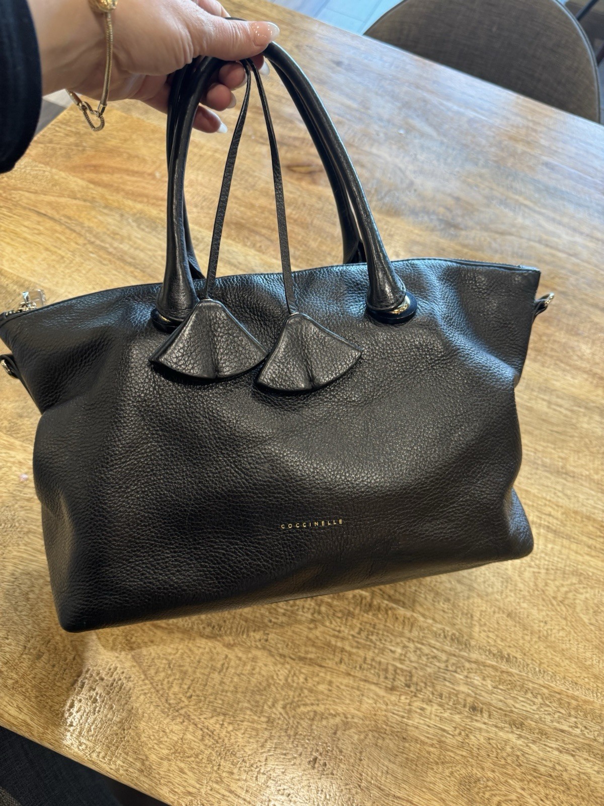 COCCINELLE Black Leather Shoulder Bag