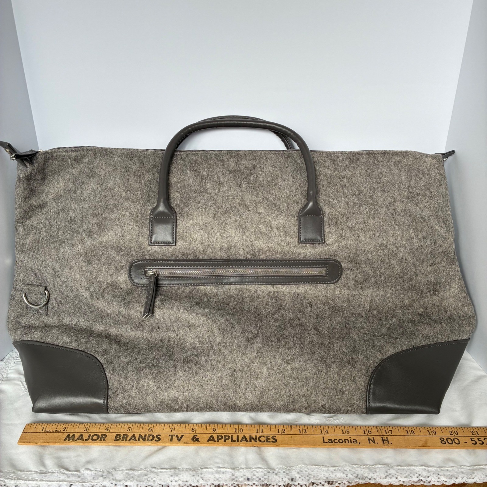 DSW Duffel Bag Large Grey Felt Brown Trim Weekend Travel Detachable Strap