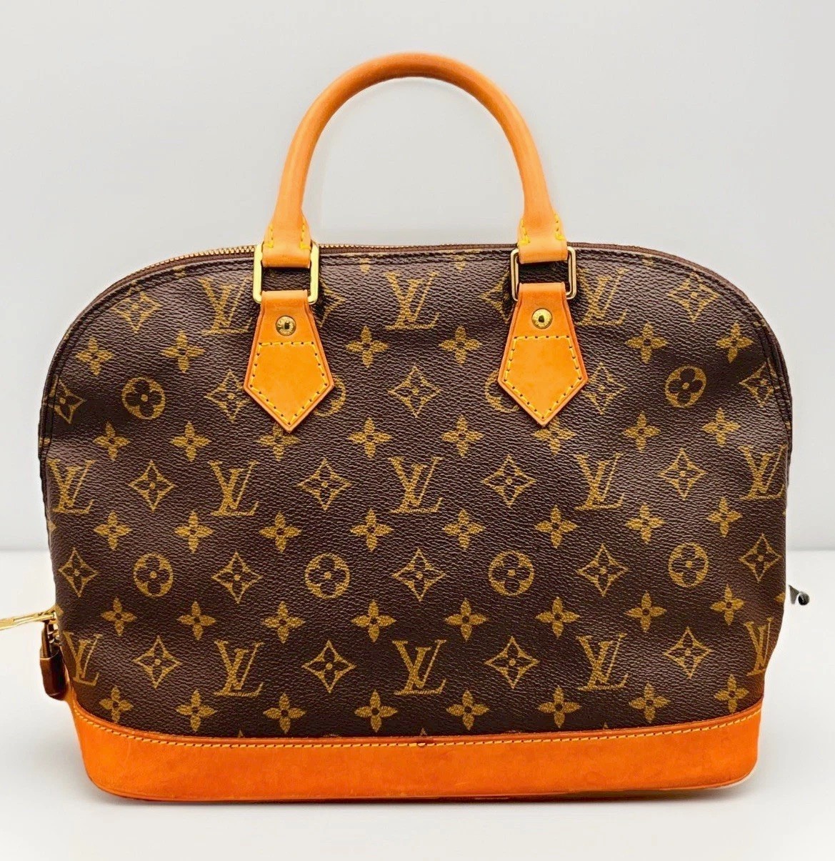 ⁠Excellent for Vintage Louis Vuitton Monogram Alma PM Handbag M51130