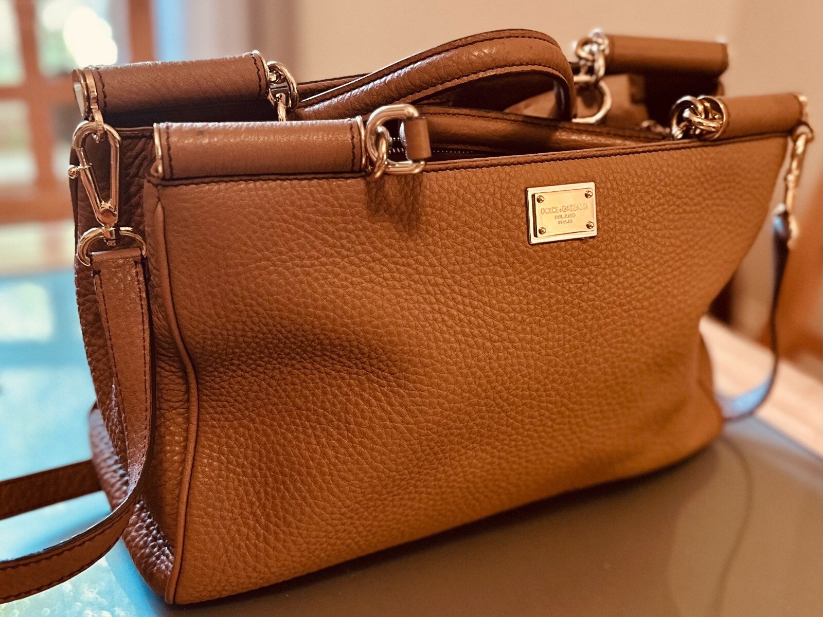 Exquisite Dolce & Gabbana Sicily Bag – Luxurious Italian Craftsmanship