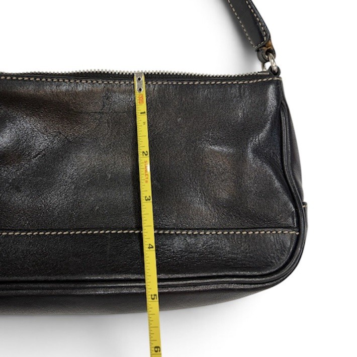 Coach Hamptons Demi Baguette Black Leather Bag Small 5×9 Contrast Stitching Y2K