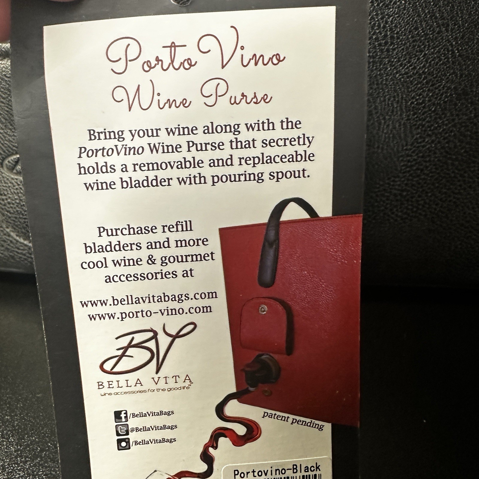 NEW Trendy Black Bella Vita Porto Vino WINE PURSE Brown Strap Charms 1.5 Liter