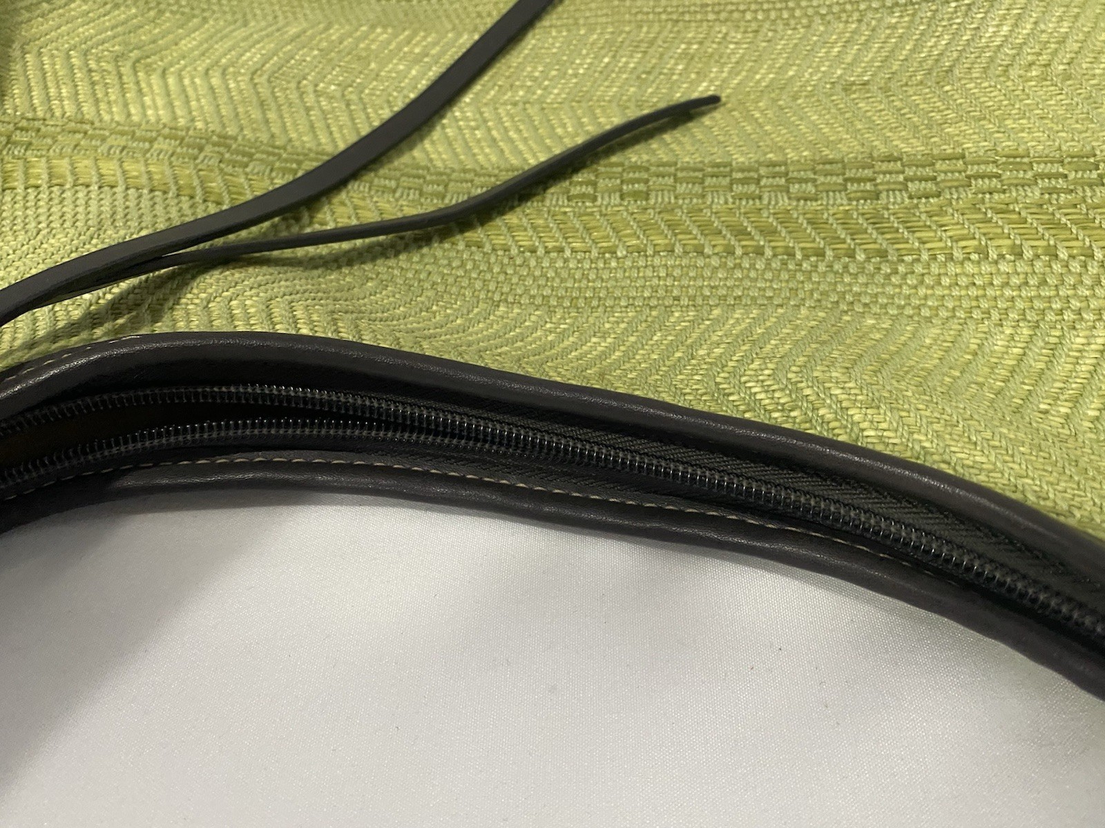Worthington Women’s Green Brown Trim Shoulder Purse Used