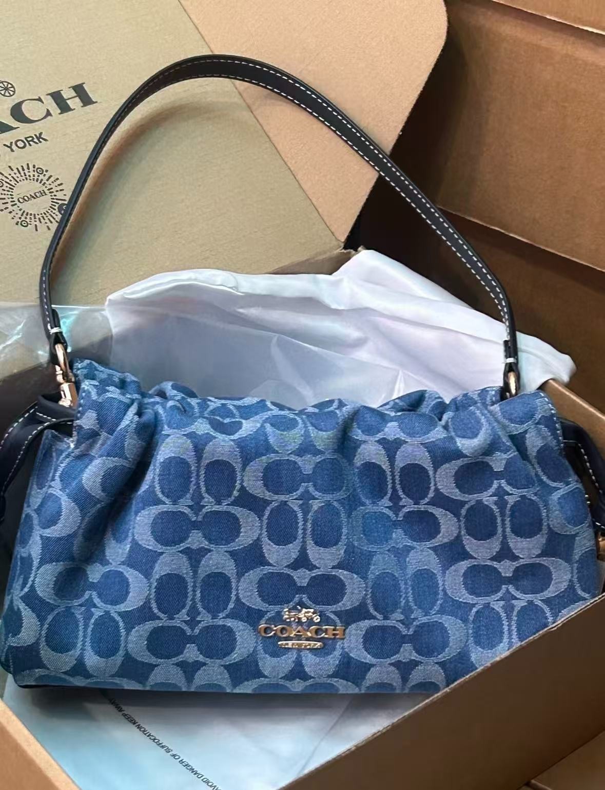 Coach Faye Shoulder Bag CDE45 Signature Denim Blue Crossbody NWOT
