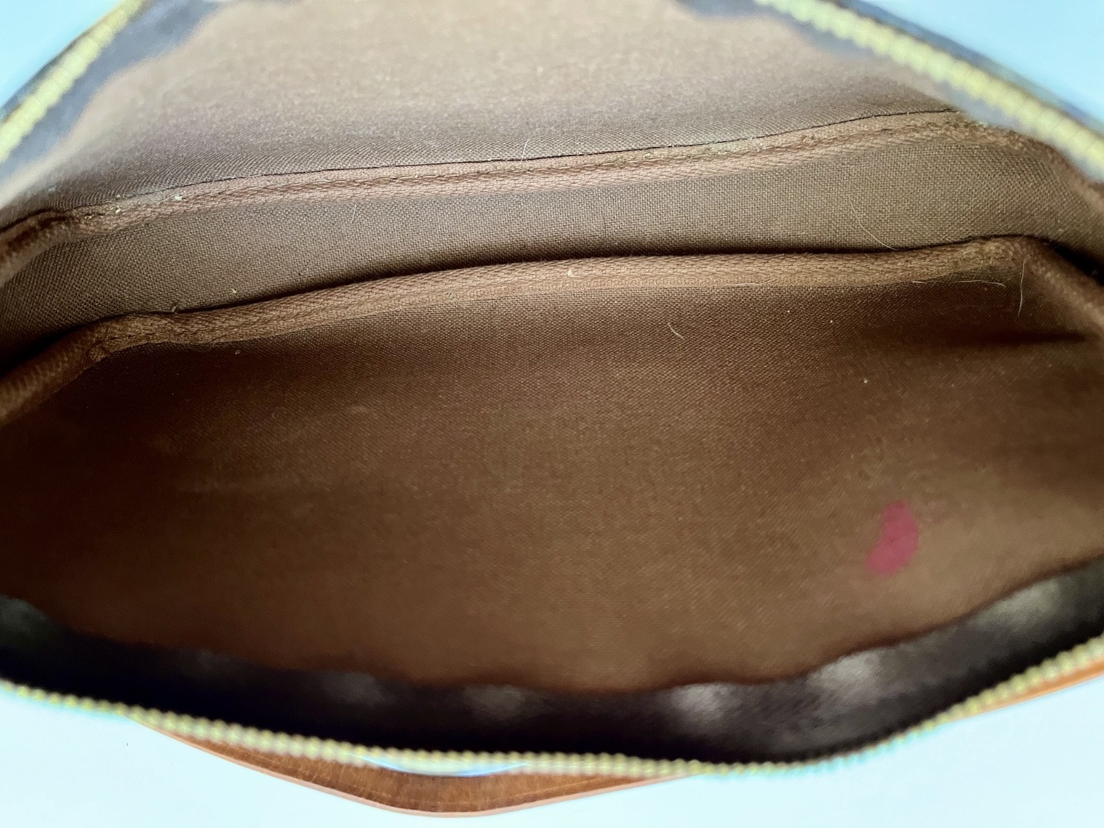 Authentic Louis Vuitton Pochette Accessories Purse – Excellent Condition