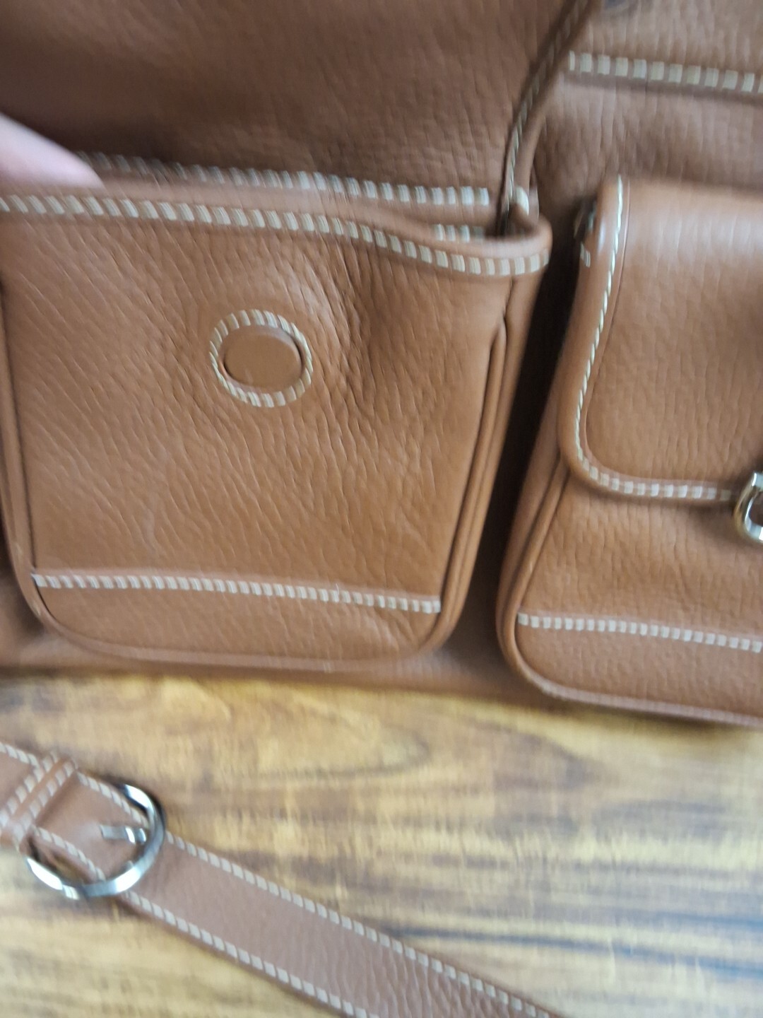 Dooney & Bourke Double Pocket Tote Brown Leather Zip Top Sholder Strap See Photo