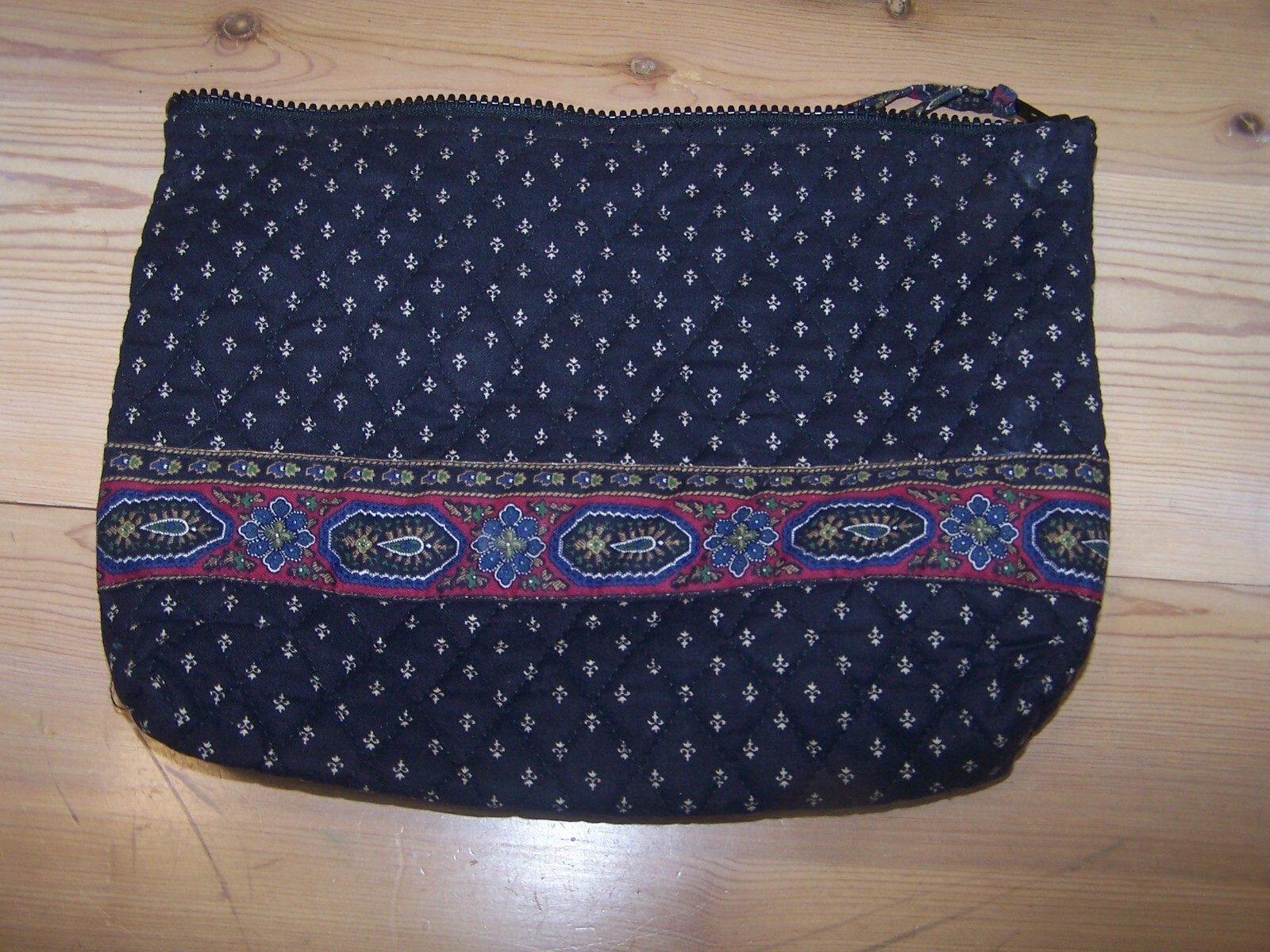 Retired Vera Bradley Large Cosmetic Bag Black-Made in Indiana 11.5 x 9