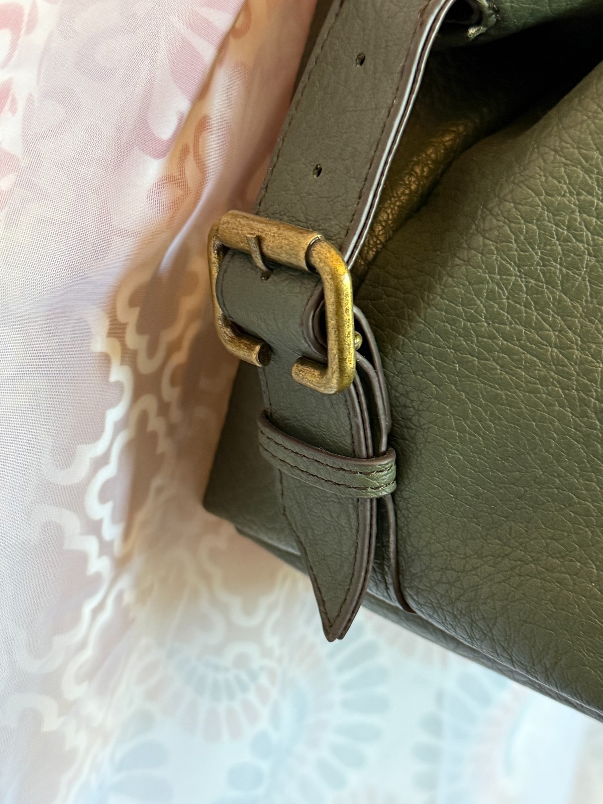 NWT a.n.a. (A New Approach) satchel purse bag Green pebbled faux leather