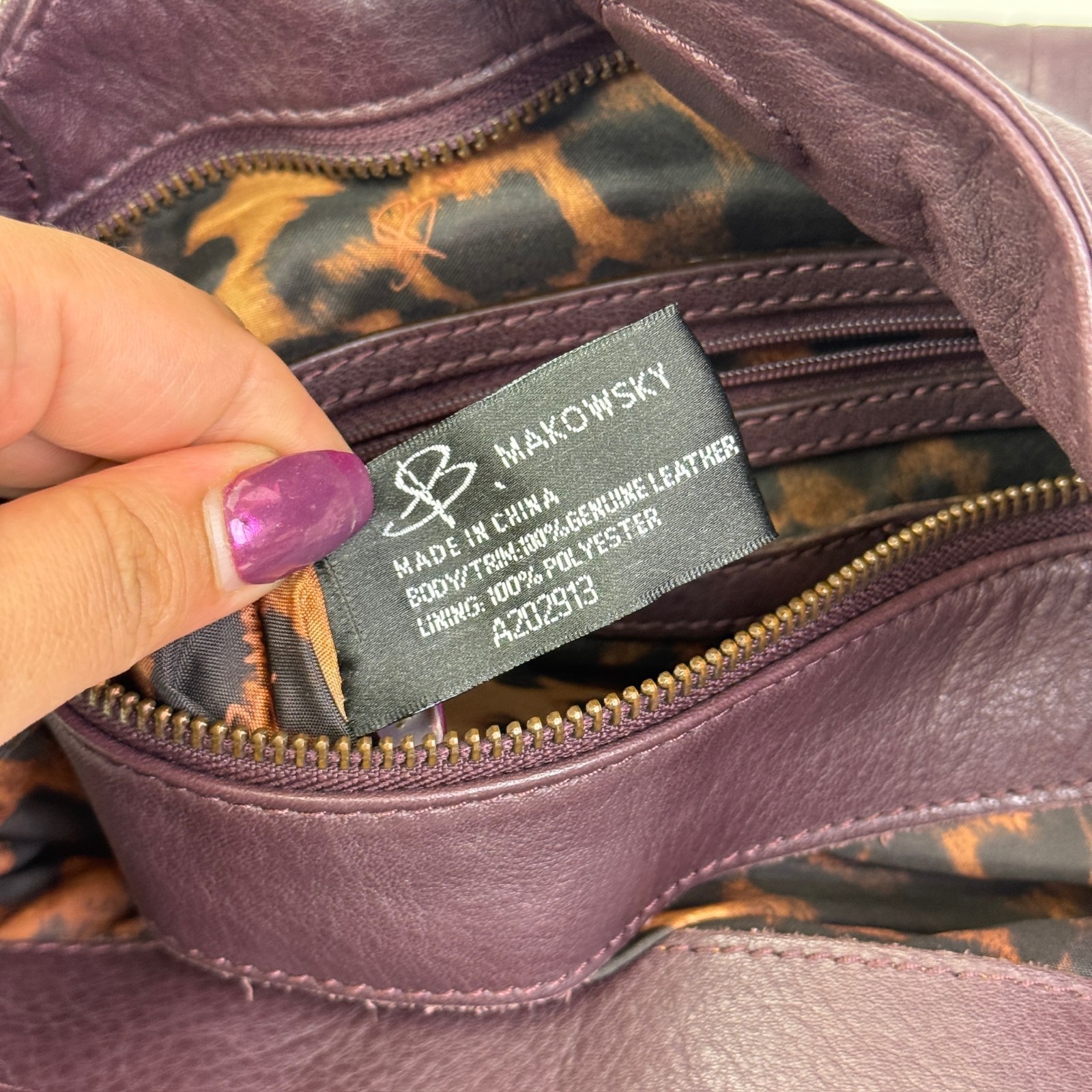 B Makowsky Burgundy Purple Large Hobo Purse Handbag Genuine Leather Slouchy EUC