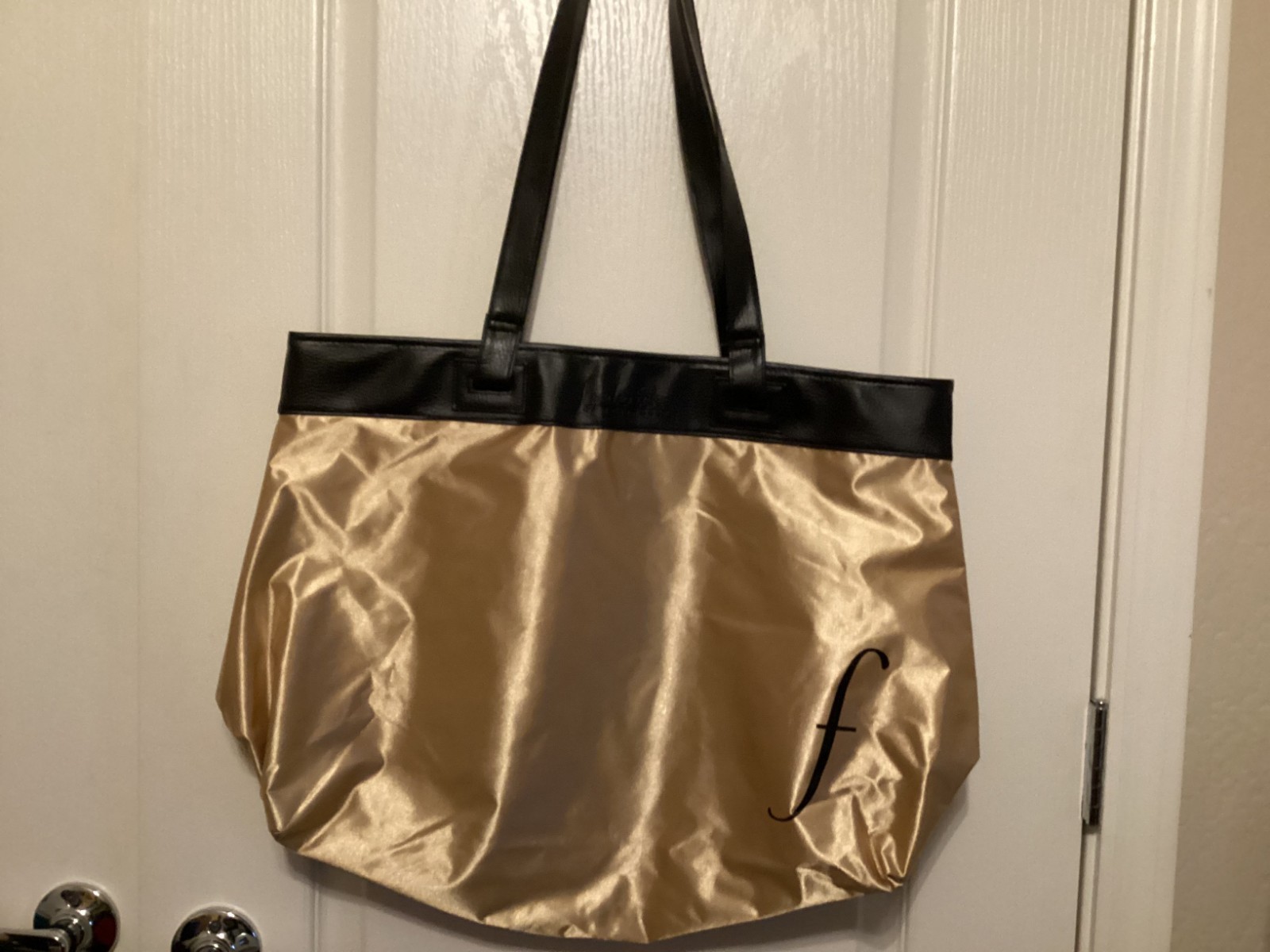 Fredericks Of Hollywood Xlarge Gold Tote w/ faux leather, Excellent, Never Used