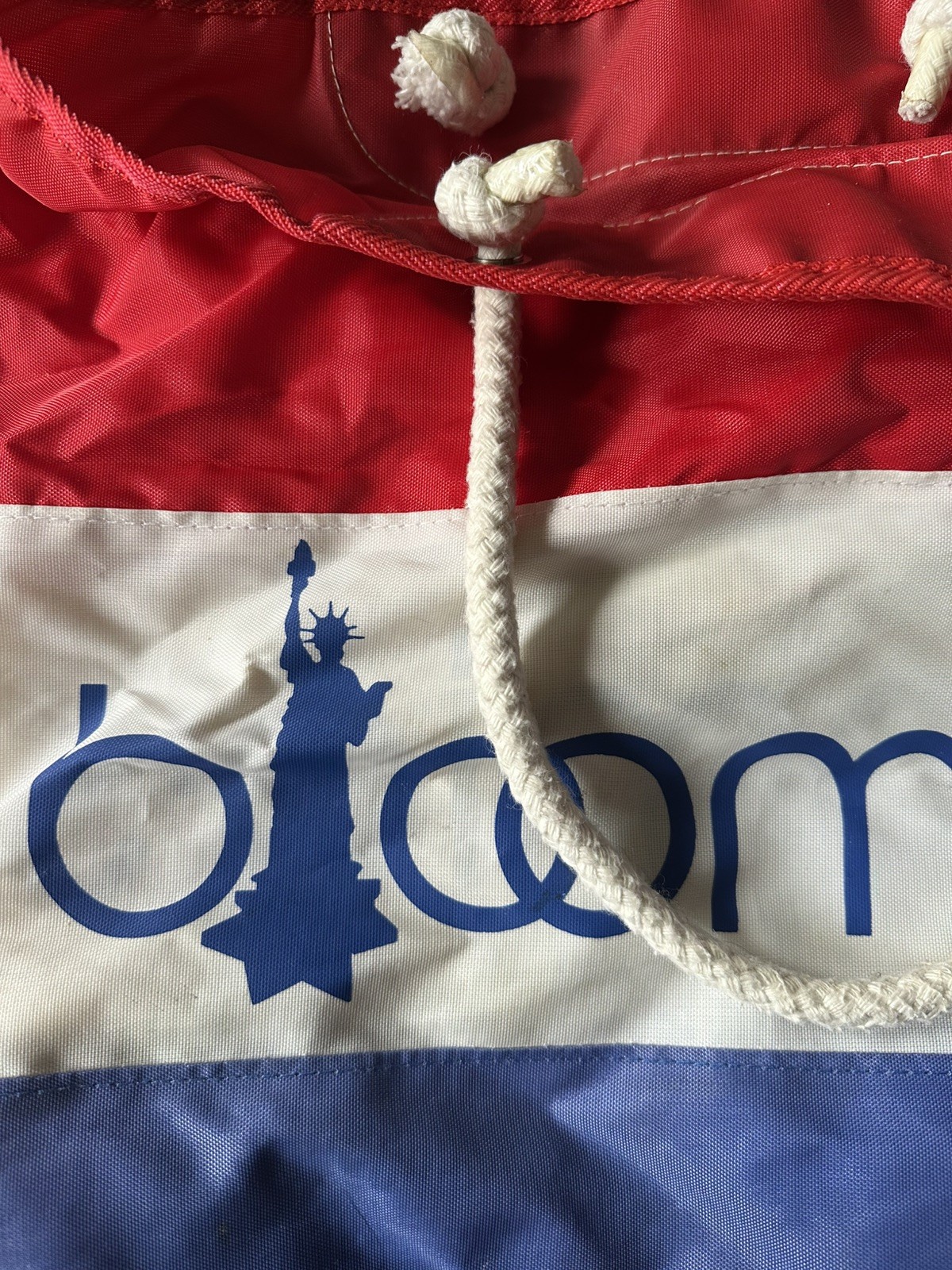 Vintage bloomie’s Bloomingdale’s Statue of Liberty NYC Large Rope-handle Tote