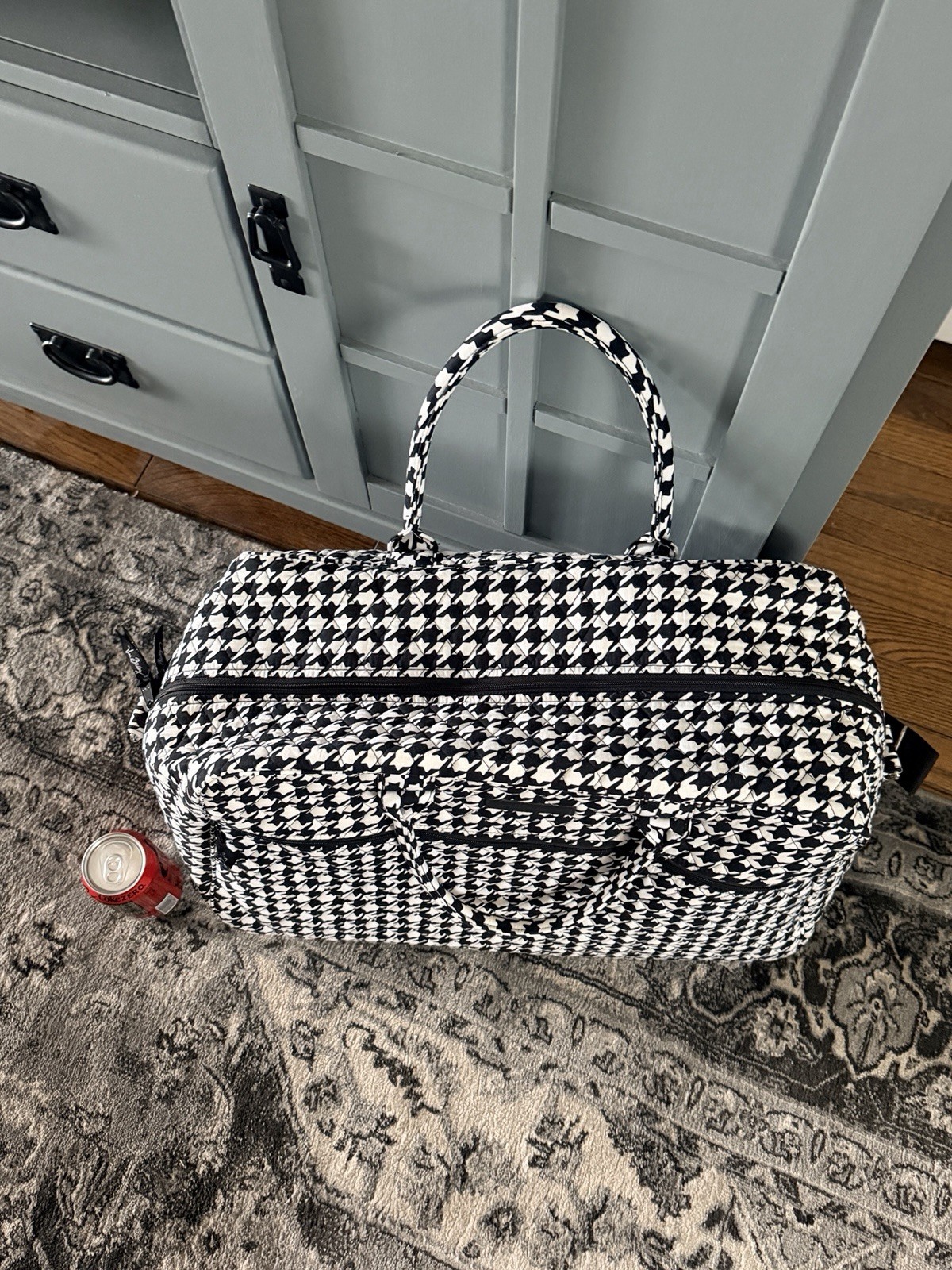 Vera Bradley Black & White Houndstooth Large Quilted Duffle 2pc Set