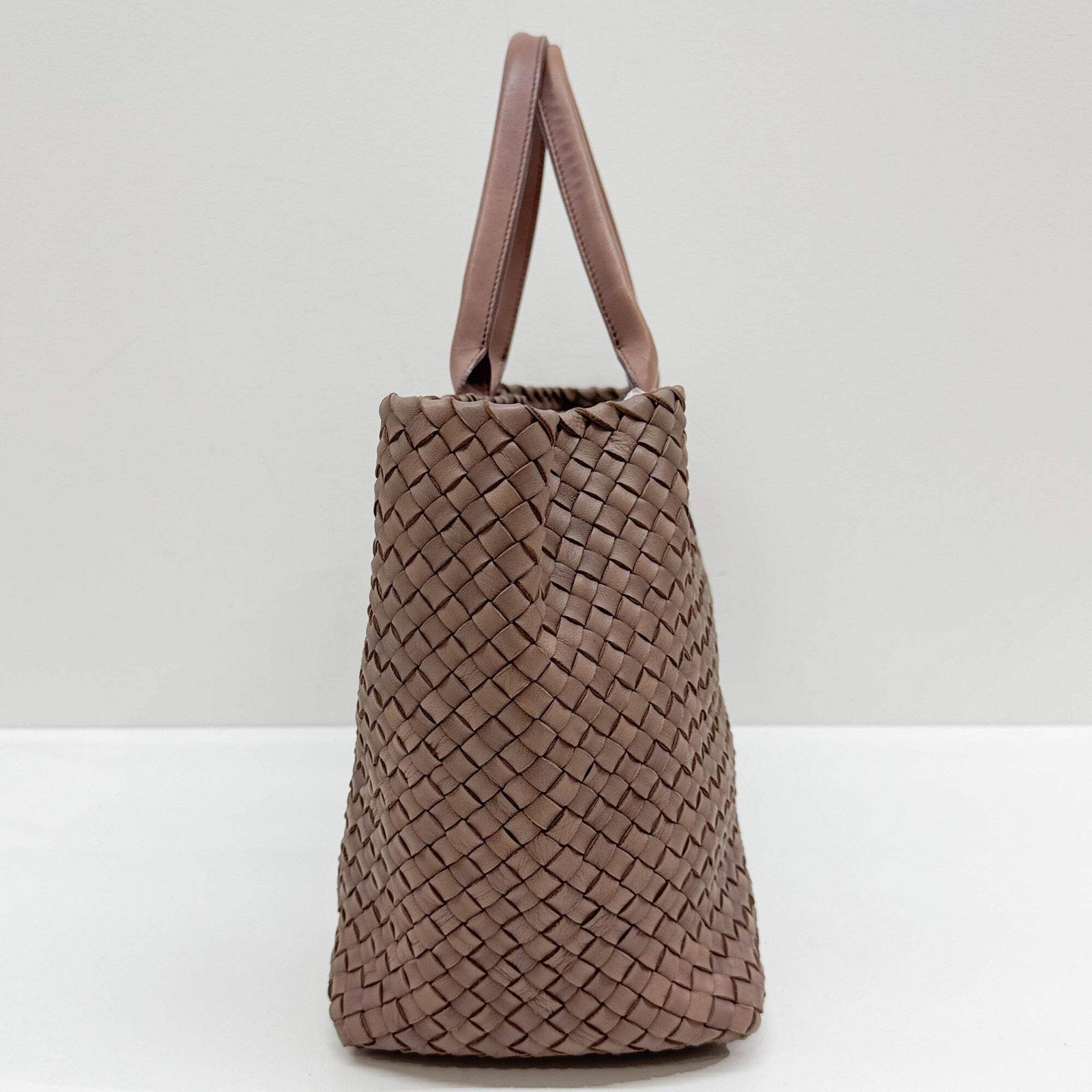 BOTTEGA VENETA Cabat Intrecciato Mauve Pink Tote Bag