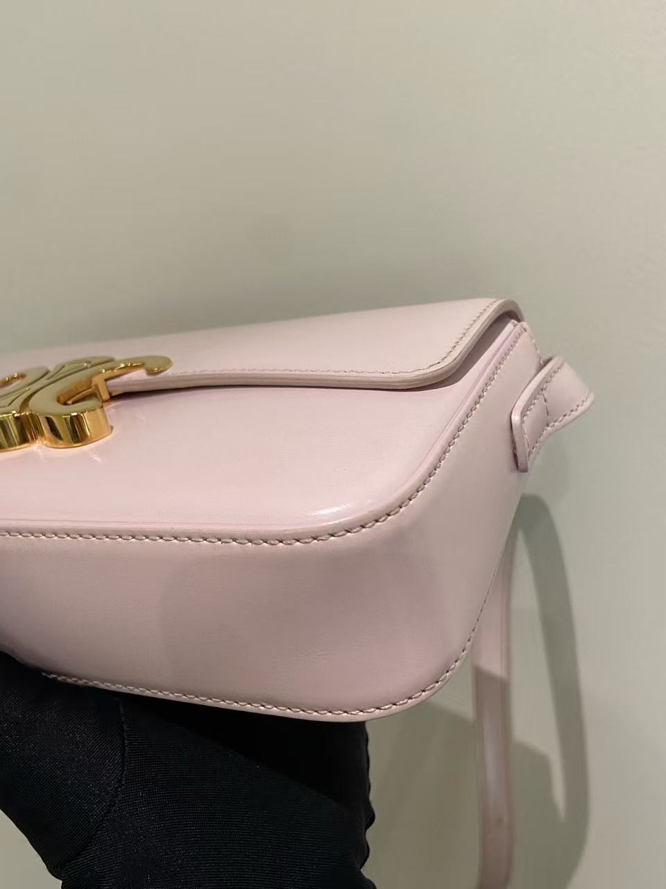 CELINE Claude Triomphe Shoulder Bag leather baby Pink