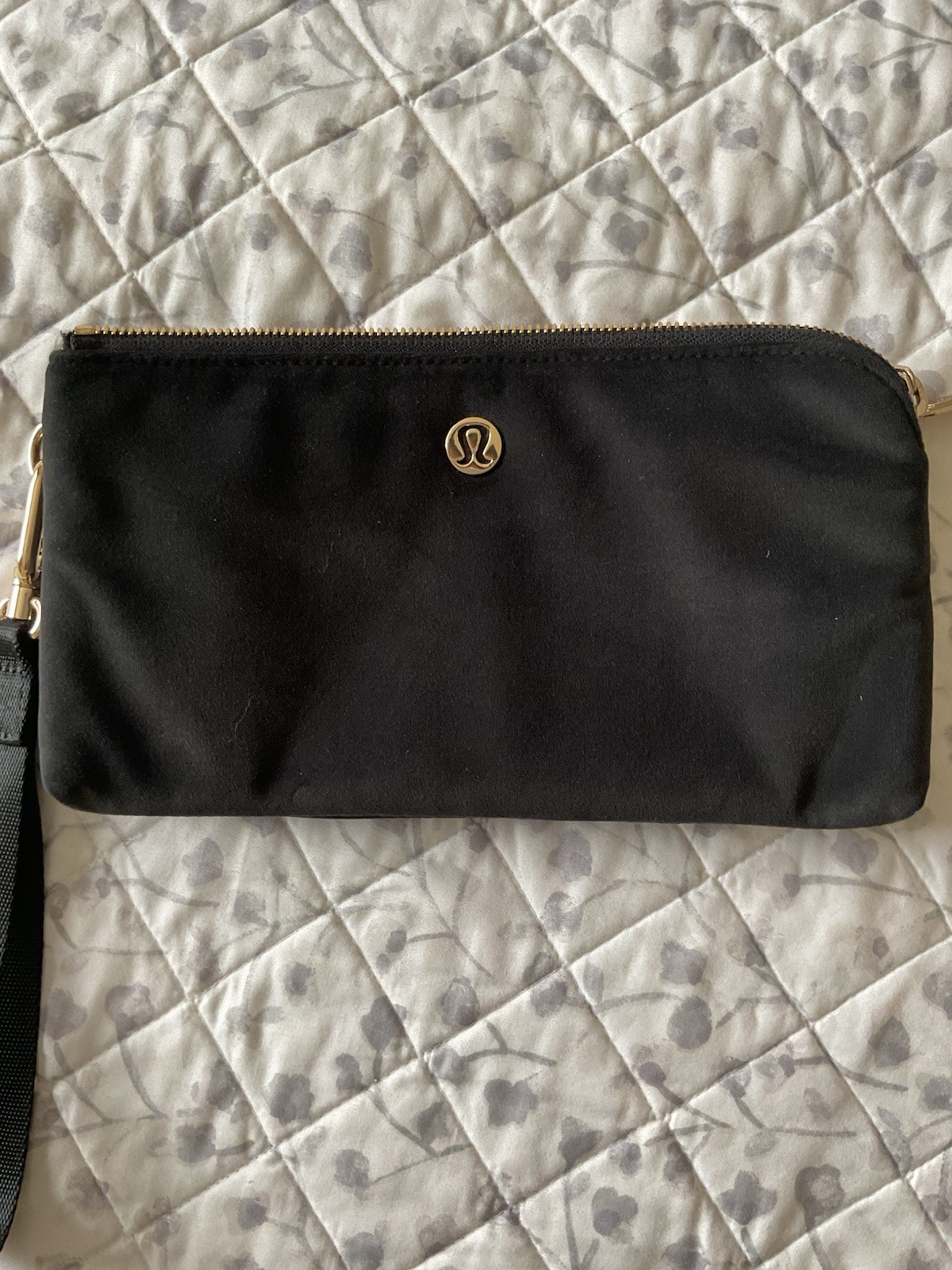 Lululemon Women’s Black Handbag