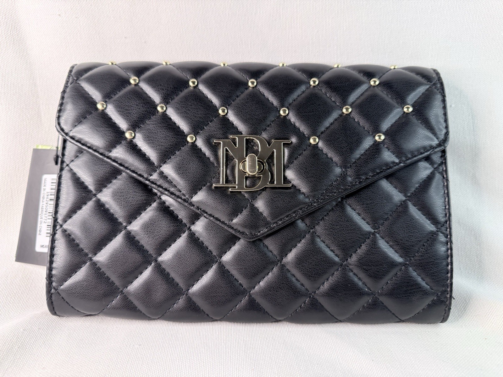 Badgley Mischka Women’s Black Quilted Studded Clutch Gold Chain, Turn Lock