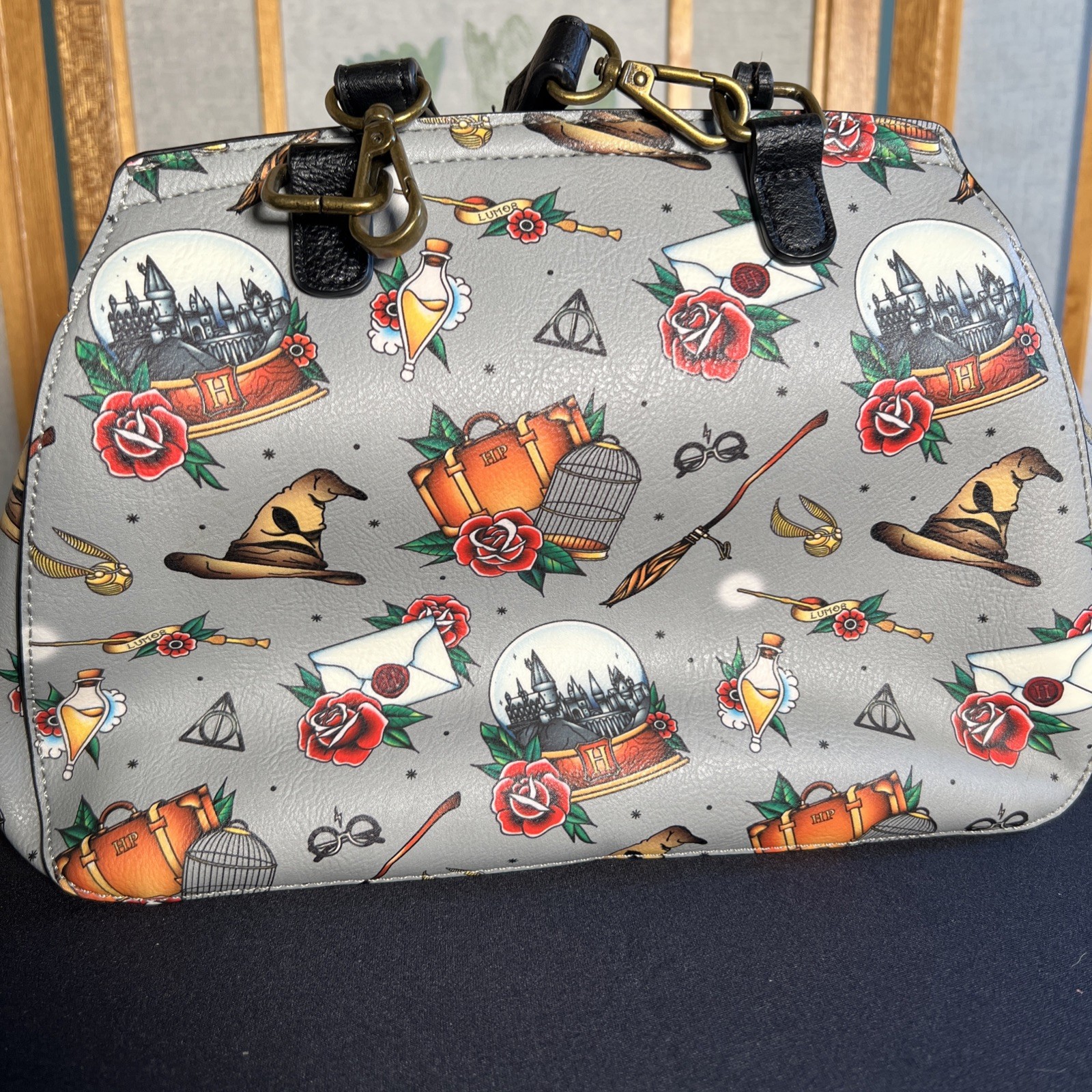 Loungefly Harry Potter Hogwarts Purse