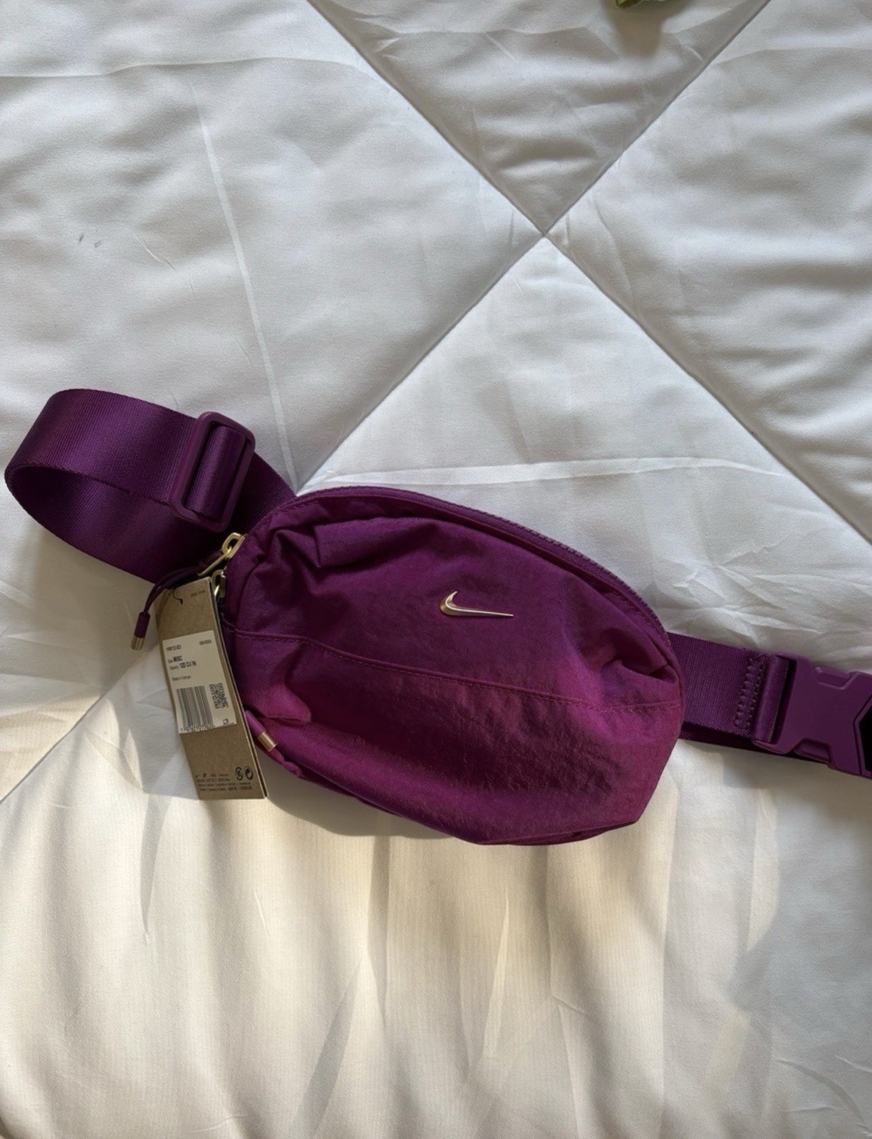 Nike Purple Waist Pack Zip Closure Adjustable Strap 2 Pockets 0-5L