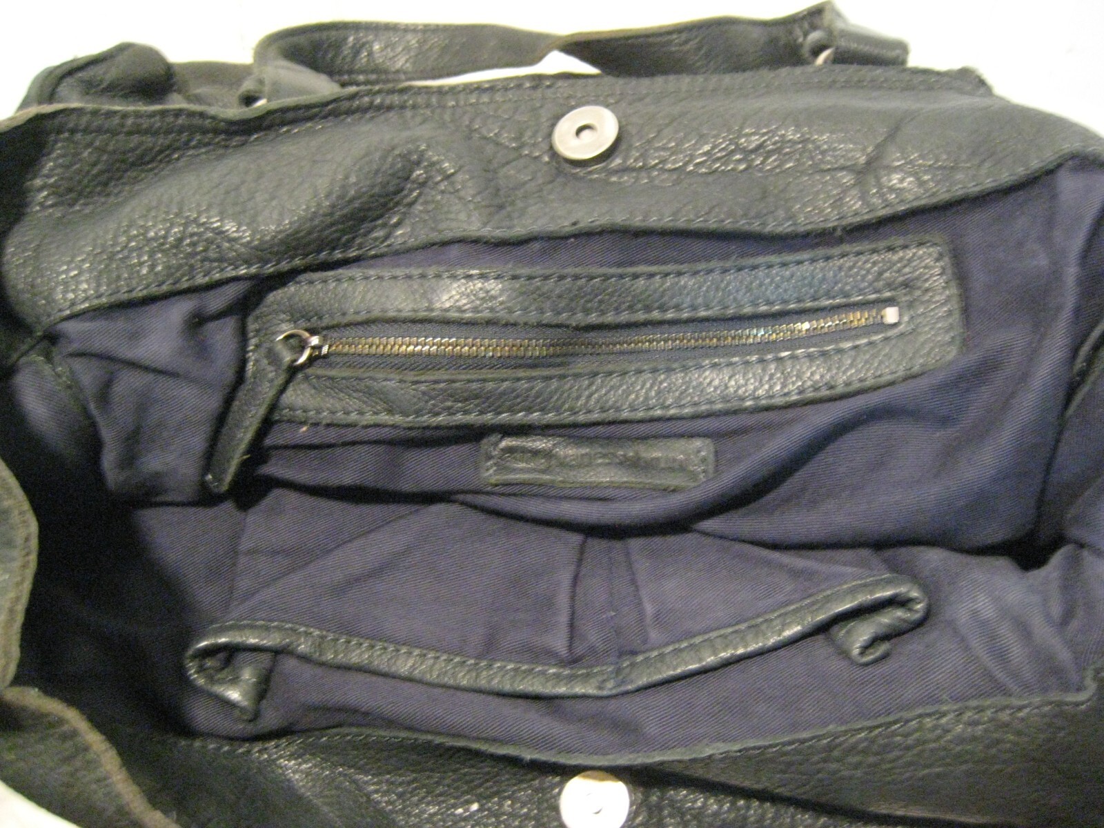 Vanessa Bruno Athe Large Black cowhide Leather Double Pockets Shoulder Bag.