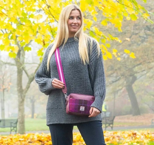 Maccessori Harris Tweed Crossbody Camera Bag Vegan Leather, 9.05″x6.29″x3.93″