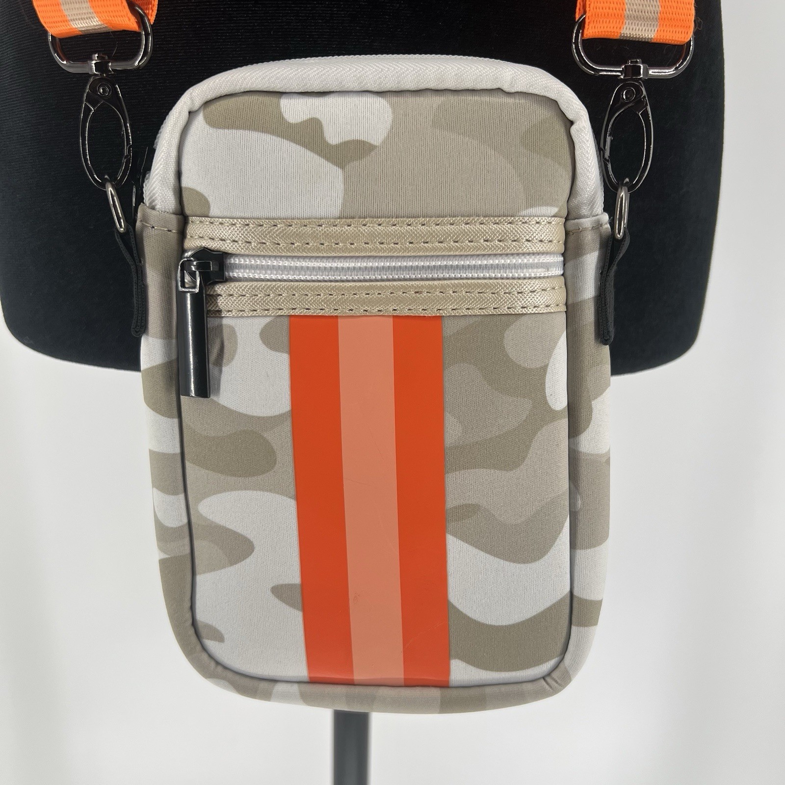 Haute Shore Casey Playa cellphone bag, beige camouflage (109-2)