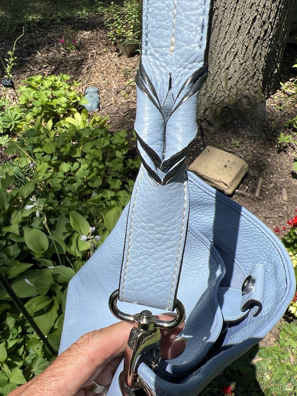 Talbots Blue Shoulder Bag Magnetic Closure Adjustable Detachable Strap Pockets