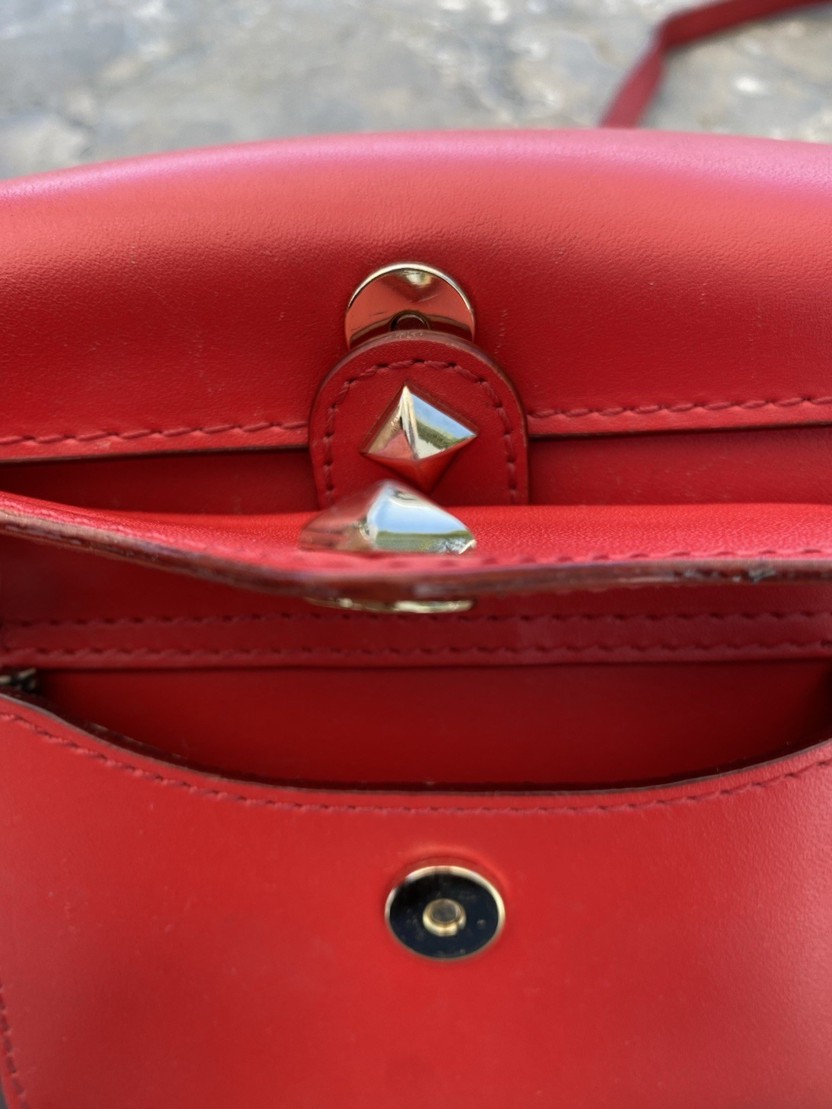 REBECCA MINKOFF Leather Camera Crossbody Bag Red, 7x 5.5 x 3 in, EUC