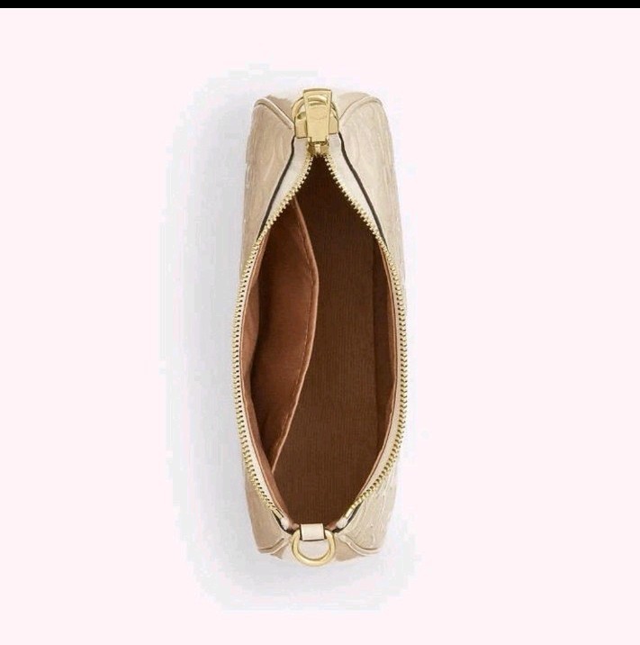 COACH Teri Shoulder Bag In Signature Leather Gold/Chalk