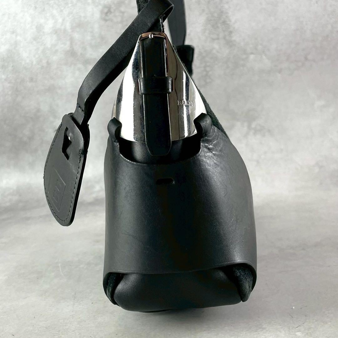 Y2K model BALLY suede shoulder bag 7a