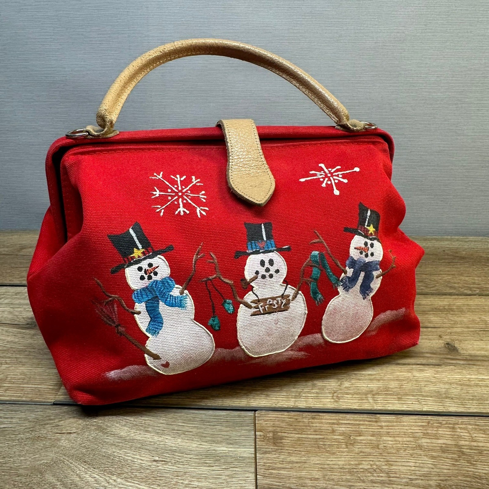Vintage T. Capelli Hand Painted Snowman Purse Red Holiday Festive Handbag 90s