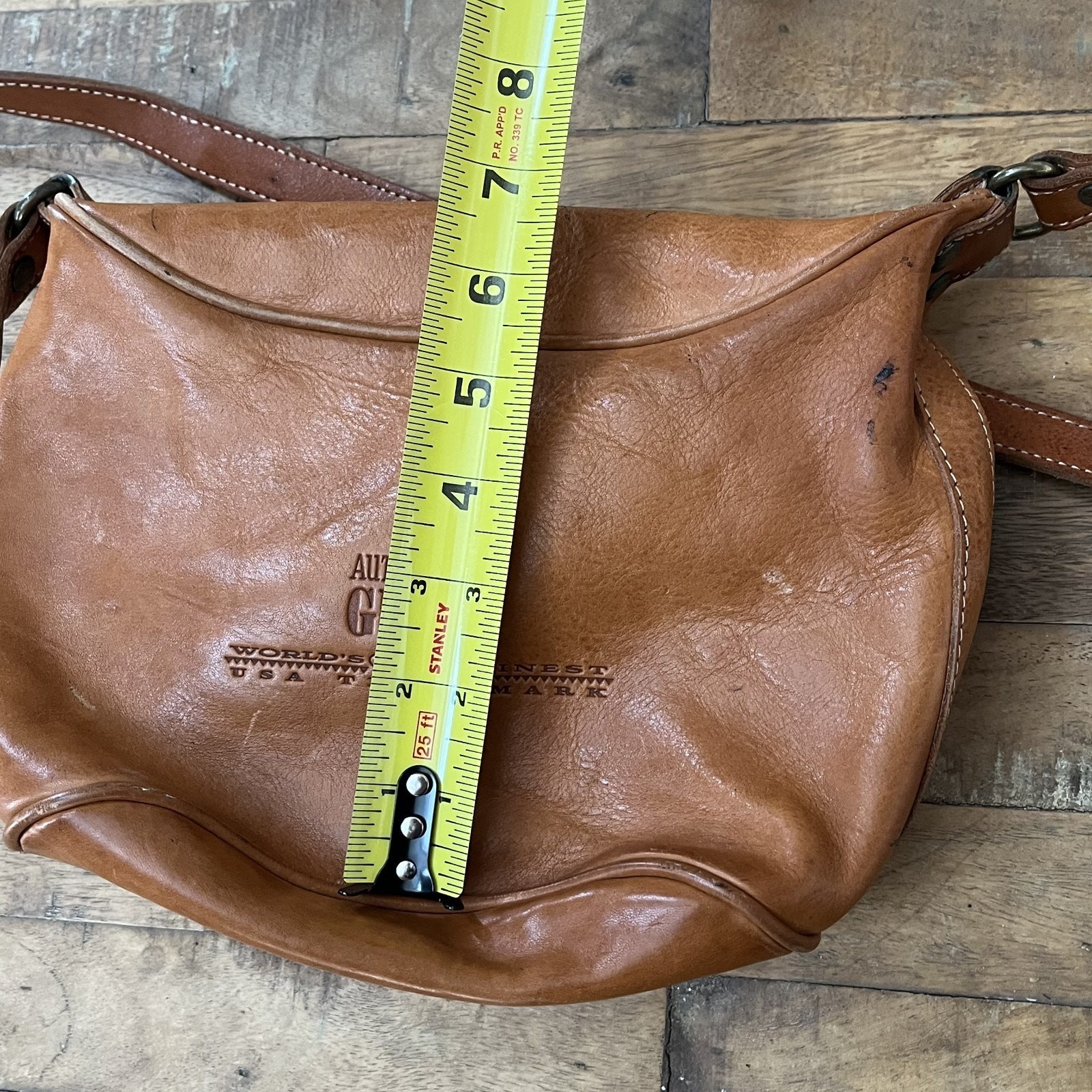 Vintage Authentique Guess Leather Crossbody Bag 5.5 in Embossed Logo