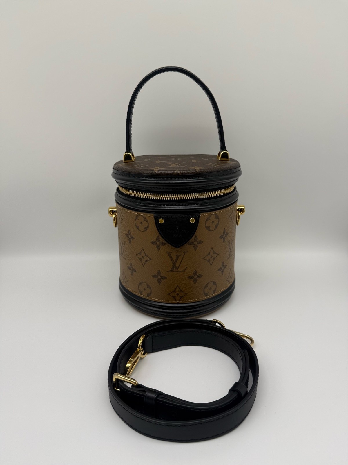 Louis Vuitton Pre-Owned Authentic Luxury Handbag 15*17*15cm Monogram