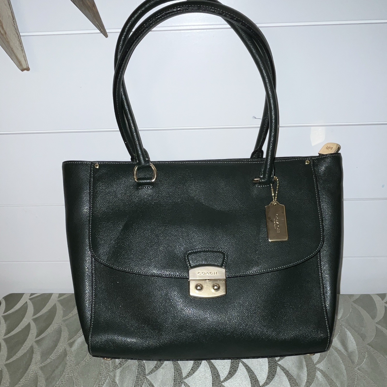 COACH Leather Avary Tote Satchel Bag Green Leather/ Gold ~ Laptop/ Work Bag
