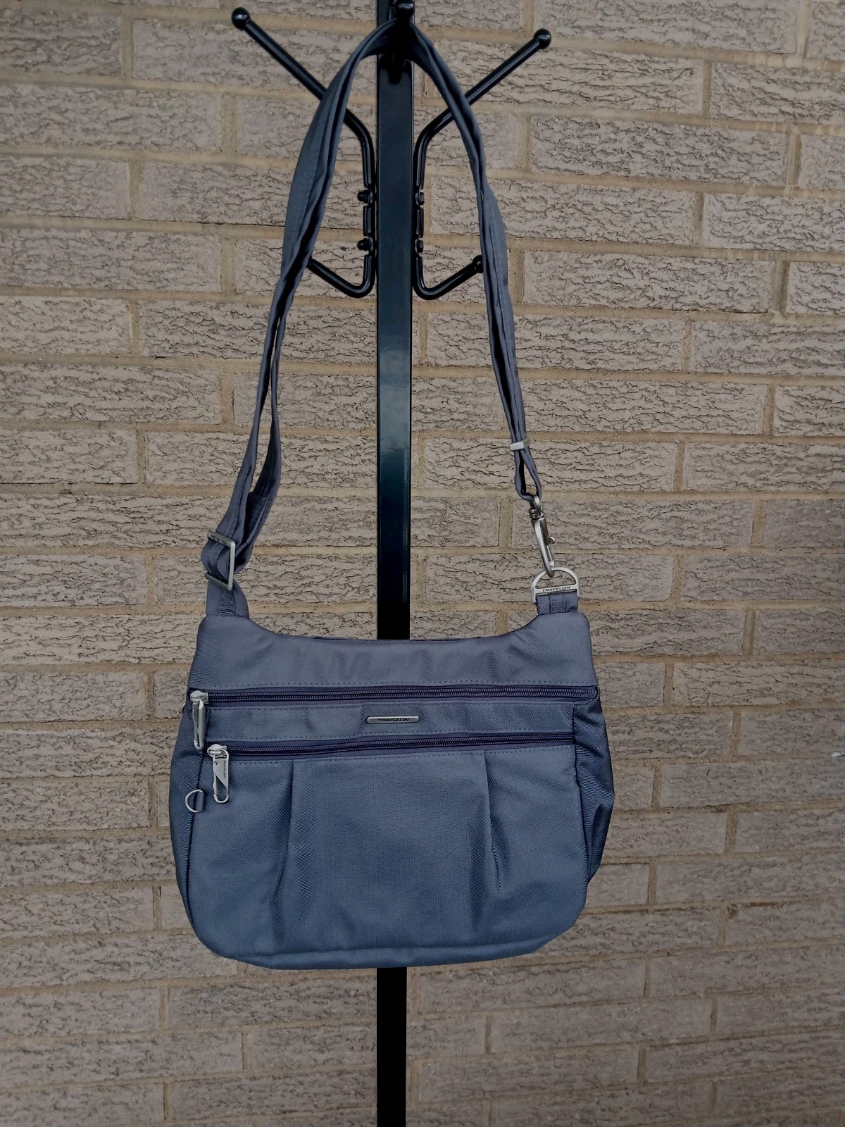 NWOT Travelon Anti-Theft Crossbody Hobo Purse Dark Gray