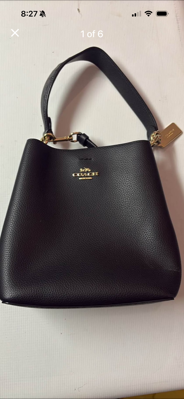 Coach Town Shoulder Bag Leather – Black