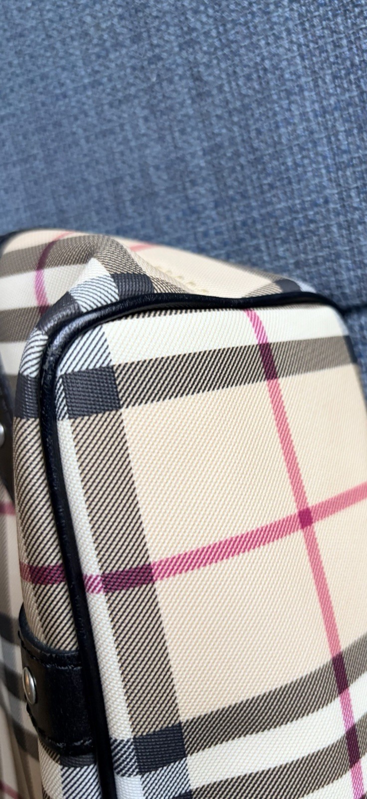 Burberry Beige Black Red Plaid Tote Bag Medium Silver Hardware Zip Inner Pockets
