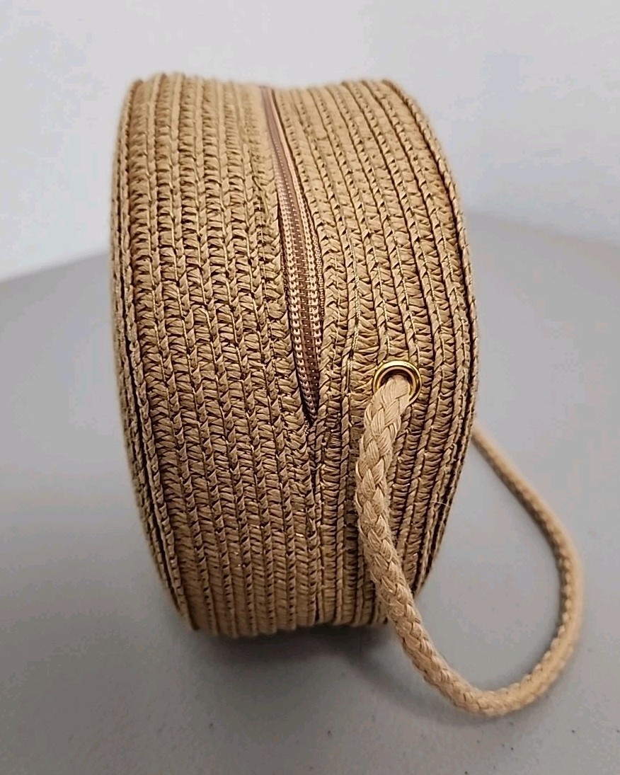 Mini Minimalist Straw Bag, Mini Woven Crossbody Bag, (6.3 X 6.3) Inch